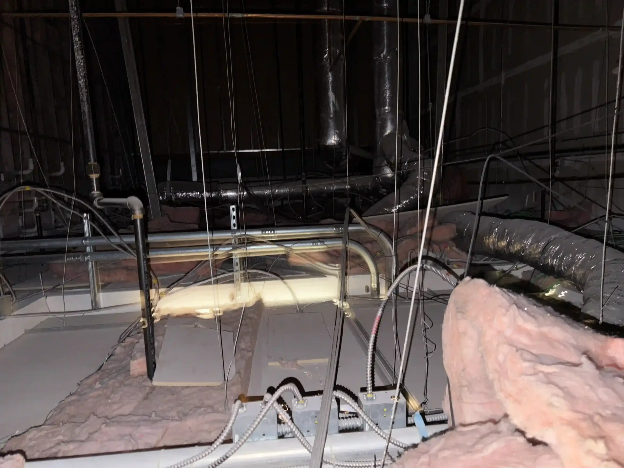 Ceiling plenum HVAC ductwork - mechanical system installation - San Diego