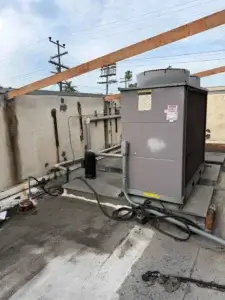 Rooftop HVAC unit before VRF replacement in Los Angeles
